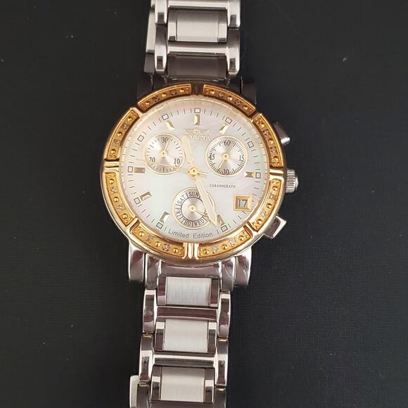 Invicta Womens Wildflower Limited Edition Watch Two-toned Chronograph 33mm‎ EUC - Picture 6 of 7